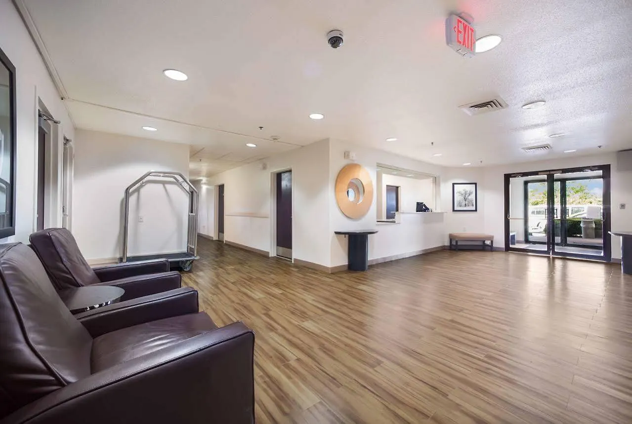 Hotel Hometowne Studios St. Louis - Airport/ N Lindbergh Hazelwood